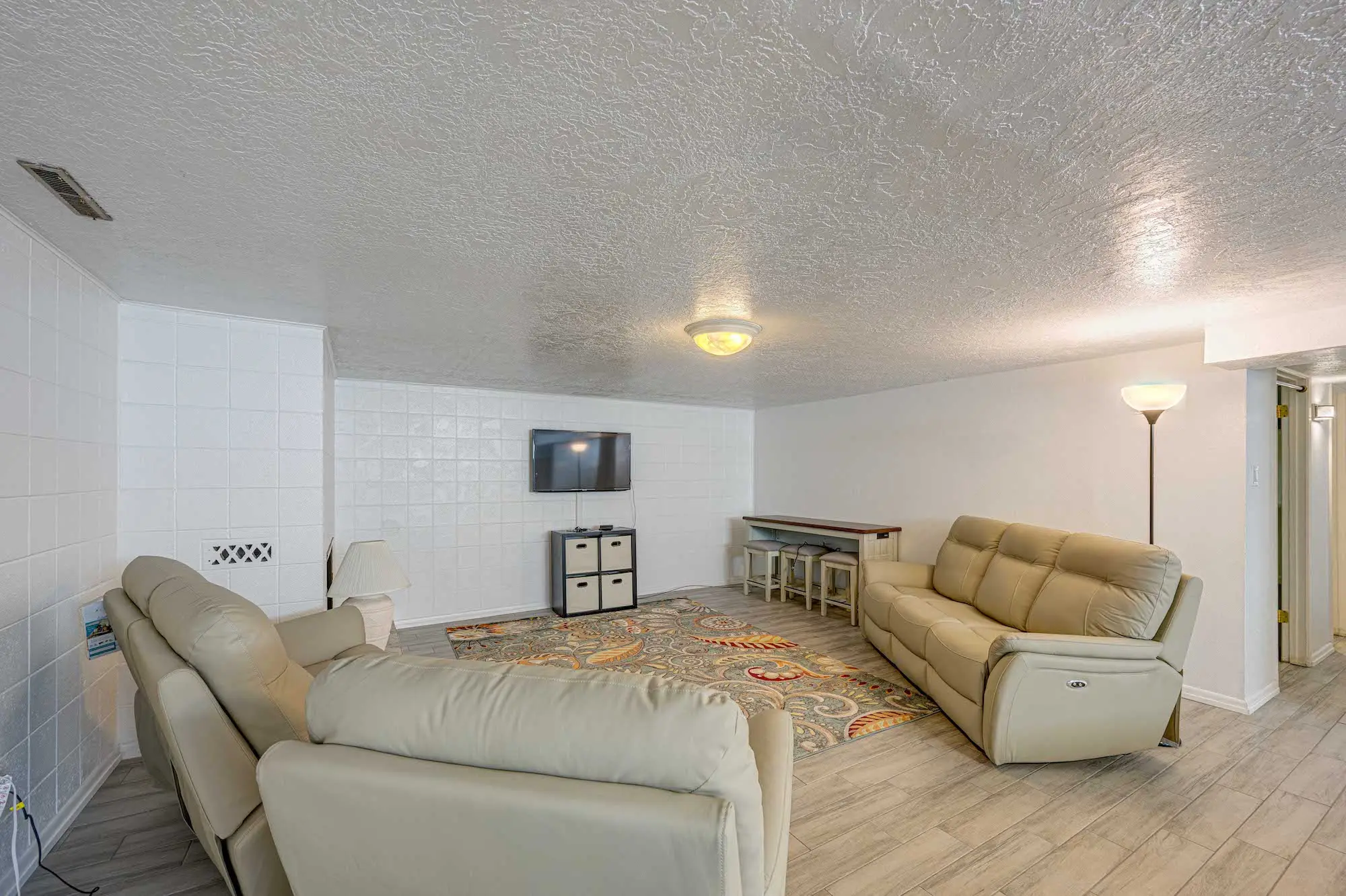 Entertainment Room